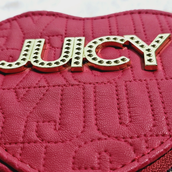 Juicy Couture - Crimson Heart Shaped Keychain Coin Purse - Picture 7 of 11